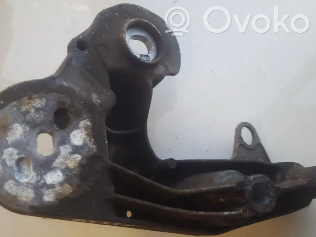 Łapa / Mocowanie silnika   4F0199351AG,4F0199351AG