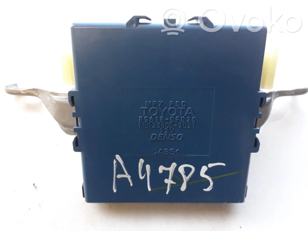 Toyota Corolla Verso AR10 Module confort 