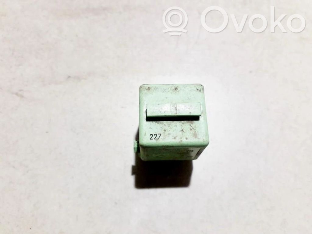 Otros relés   61368373700,V23134K59X312,61368373700,V23134K59X312