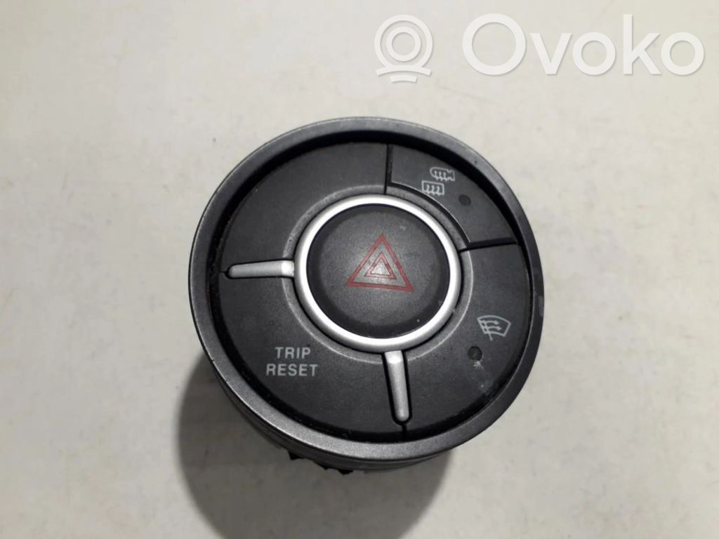 SsangYong Kyron Botón interruptor de luz de peligro 