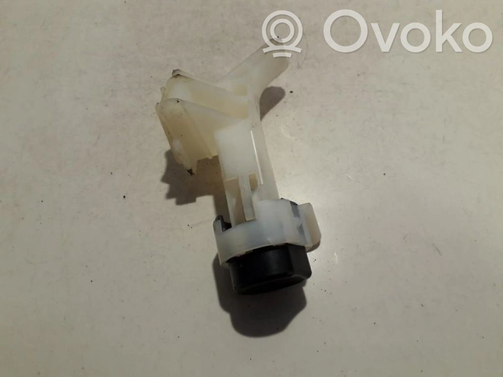 Altra parte esteriore   8M5T19H386AB,8M5T19H386AB,8M5T19H386AB,8M5T19H386AB