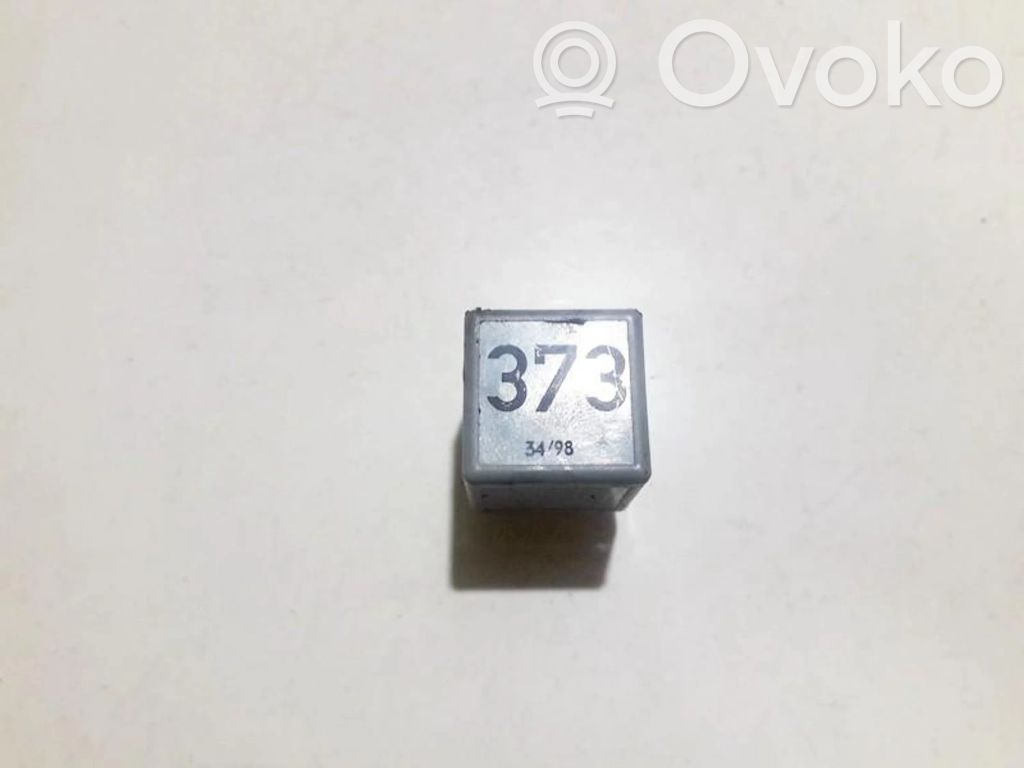Otros relés   8D0951253A,V23134B52X301,8D0951253A,V23134B52X301