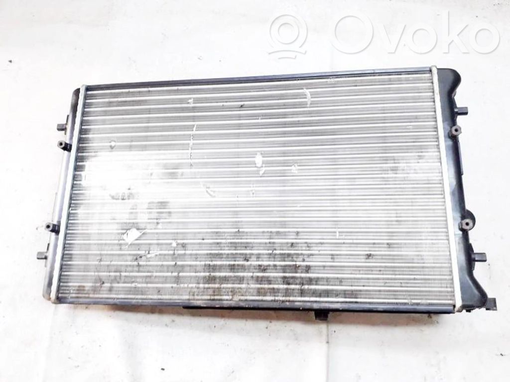 Skoda Octavia Mk1 (1U) Radiatore di raffreddamento 