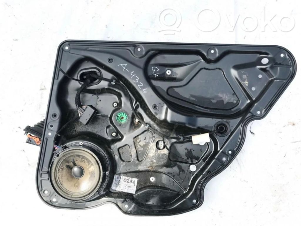 Volkswagen PASSAT B6 Alzacristalli del portellone scorrevole con motorino