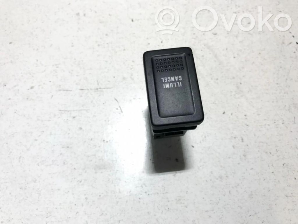 Suzuki Swift I Kiti jungtukai/ rankenėlės/ perjungėjai 