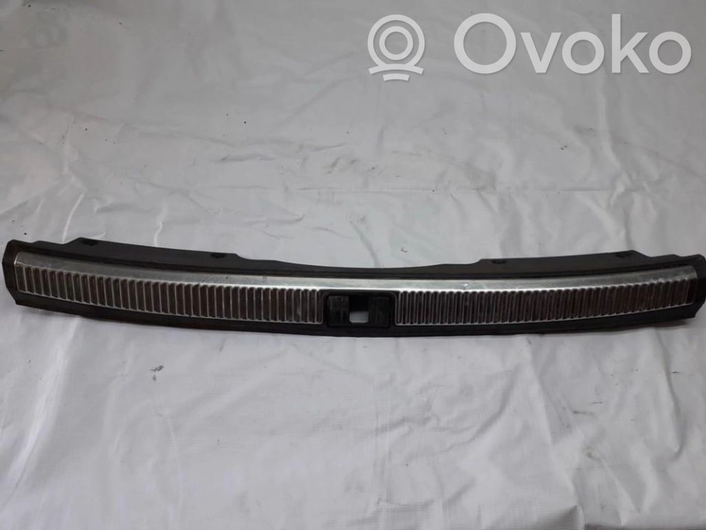 Audi A4 S4 B7 8E 8H Autres éléments garniture de coffre 