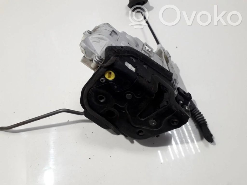 Audi A4 S4 B7 8E 8H Serratura portiera anteriore