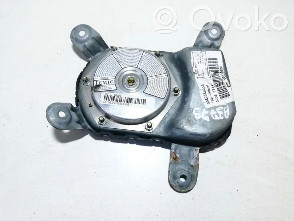 Etuoven turvatyyny   3082088058,02963170506067,02963170506067,3082088058
