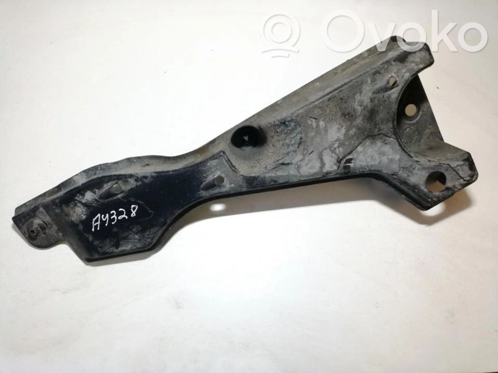Toyota RAV 4 (XA30) Placa protectora/protector antisalpicaduras motor 