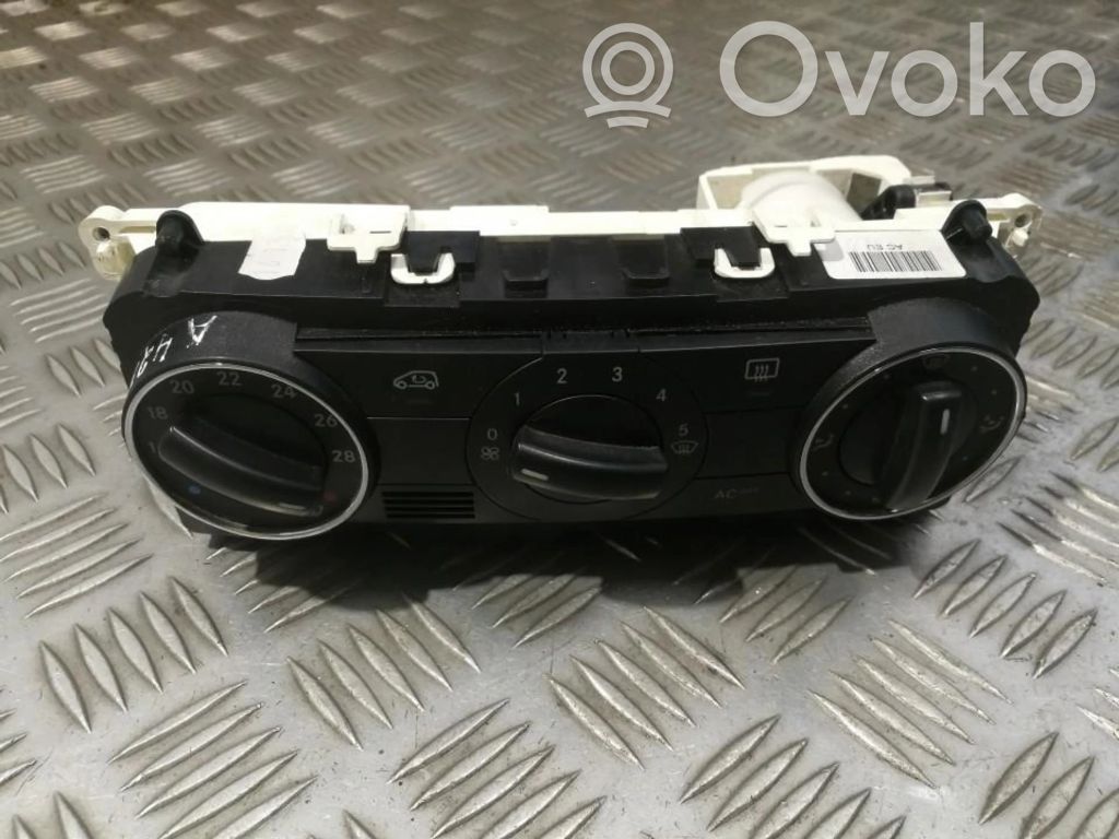 Mercedes-Benz A W169 Unitate control climatizare 