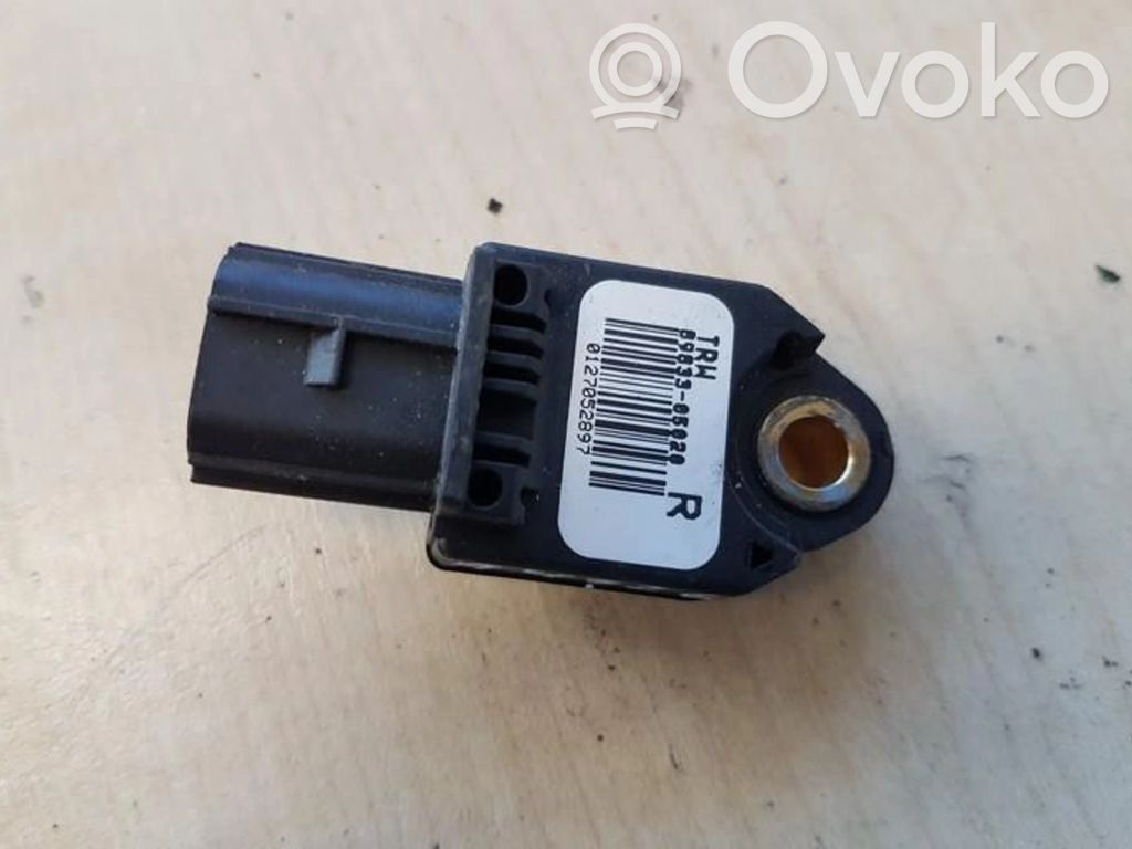 Toyota Avensis T250 Sensore d’urto/d'impatto apertura airbag 