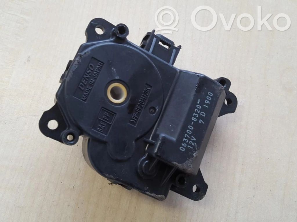 Toyota RAV 4 (XA20) Moteur / actionneur de volet de climatisation