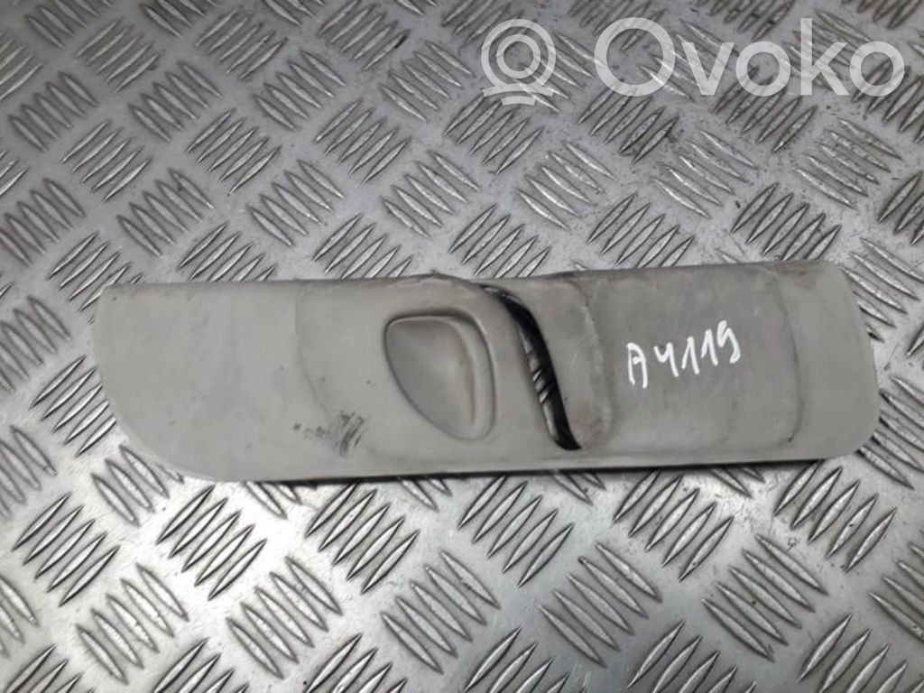 Opel Zafira A Altra parte interiore 