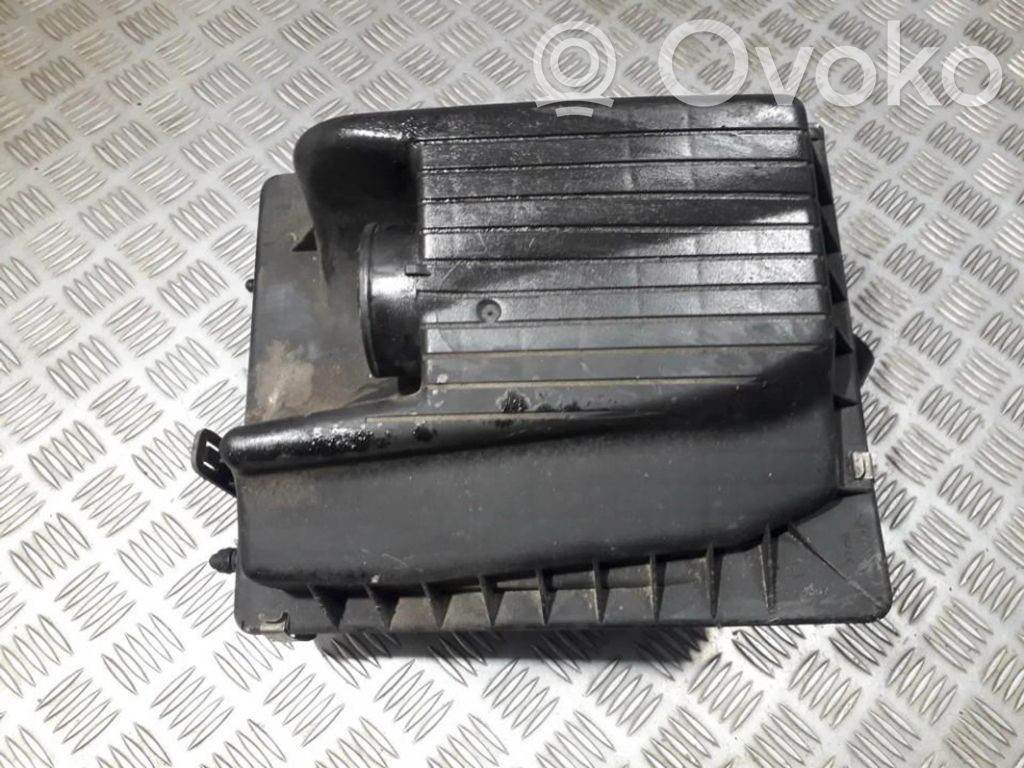 Opel Astra G Caja del filtro de aire 