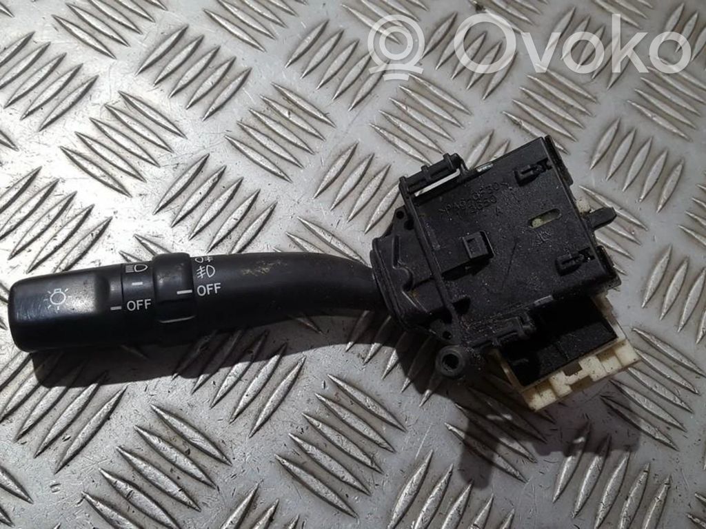 Toyota Avensis Verso Manetă semnalizator 