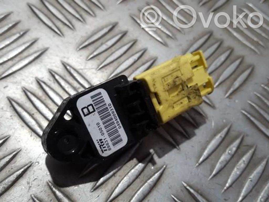 Senzor impact/declanșare airbag   8983105010,049400931D,8983105010,8983105010