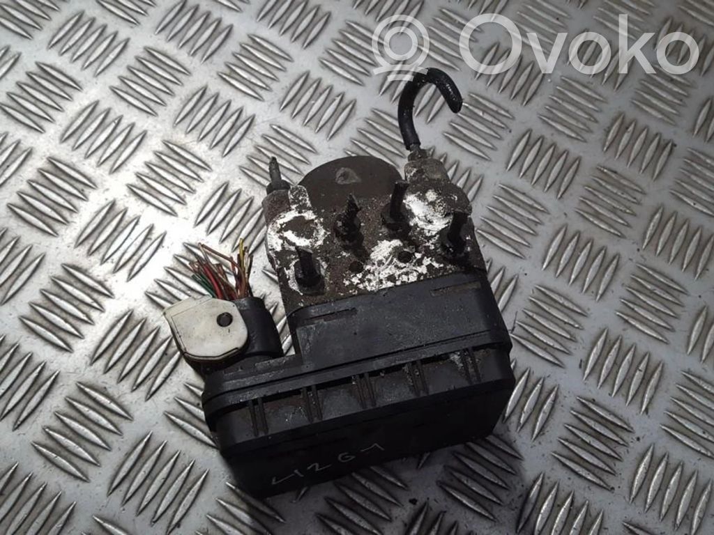 Toyota RAV 4 (XA20) Bomba de ABS 
