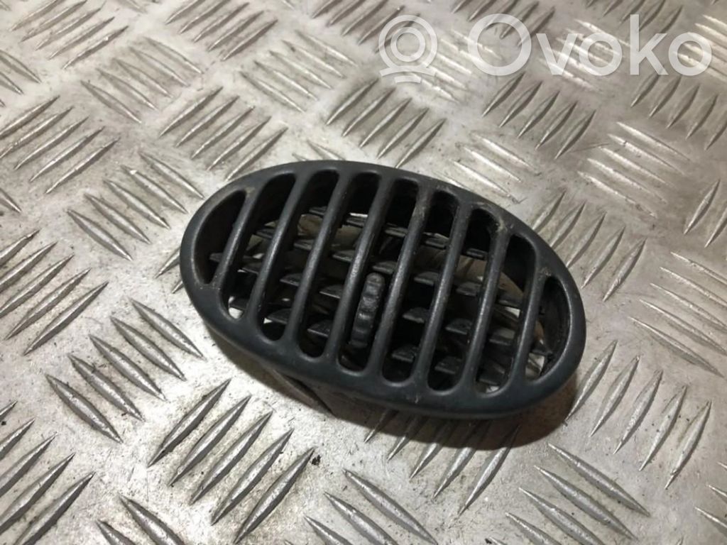 Renault Scenic I Griglia di ventilazione centrale cruscotto 