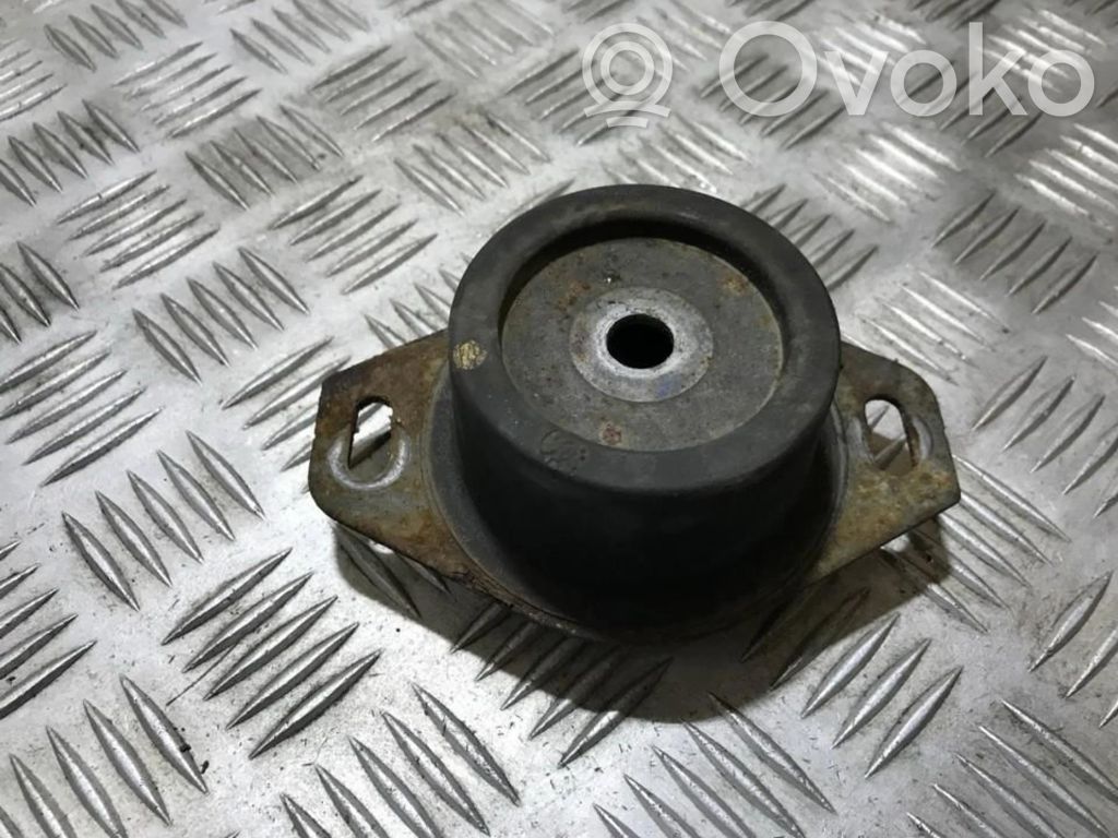 Engine mount bracket   9604338880,9604338880