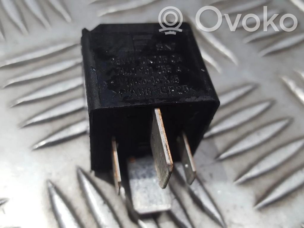 Sonstige Relais   7M0951253A,95VW10K705,7M0951253A,95VW10K705