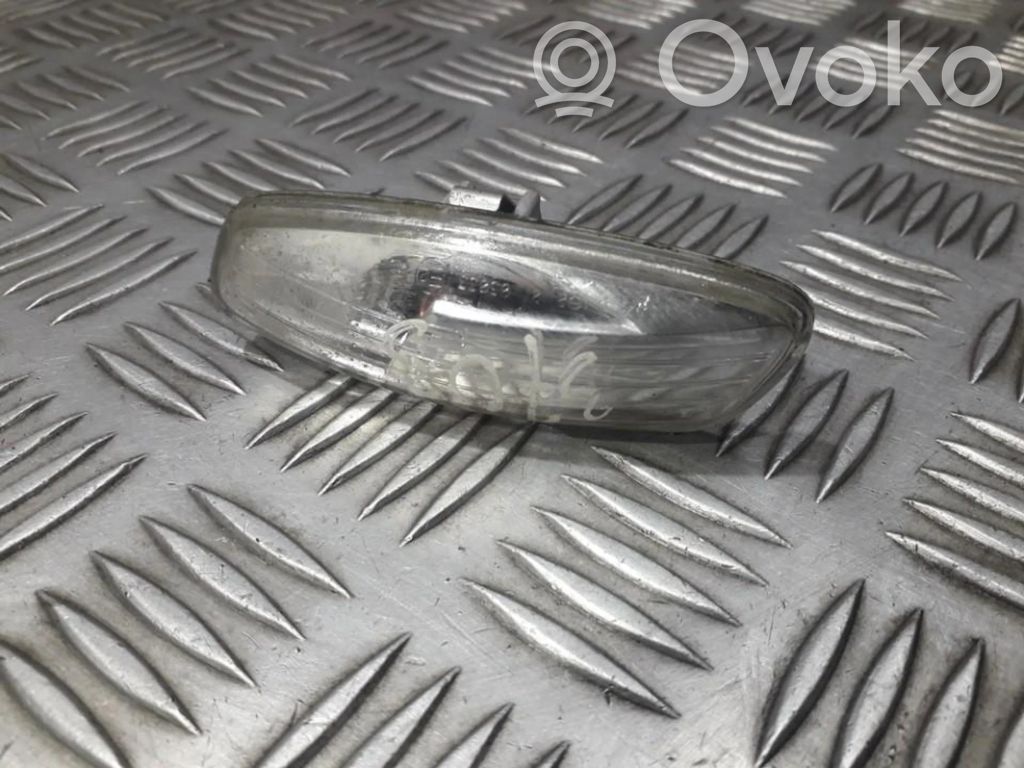Peugeot 207 Seitenblinker