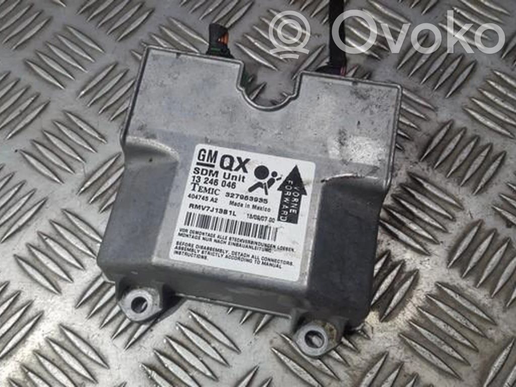 Opel Zafira B Unitate/modul de comandă airbaguri 
