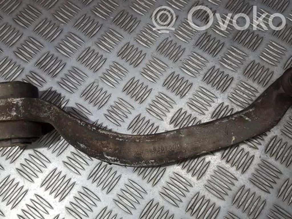 Audi A4 S4 B5 8D Basculă inferioară față 