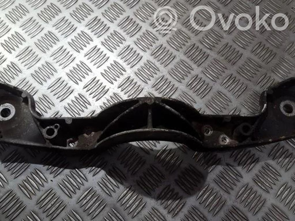 BMW 3 E46 Engine mounting bracket 
