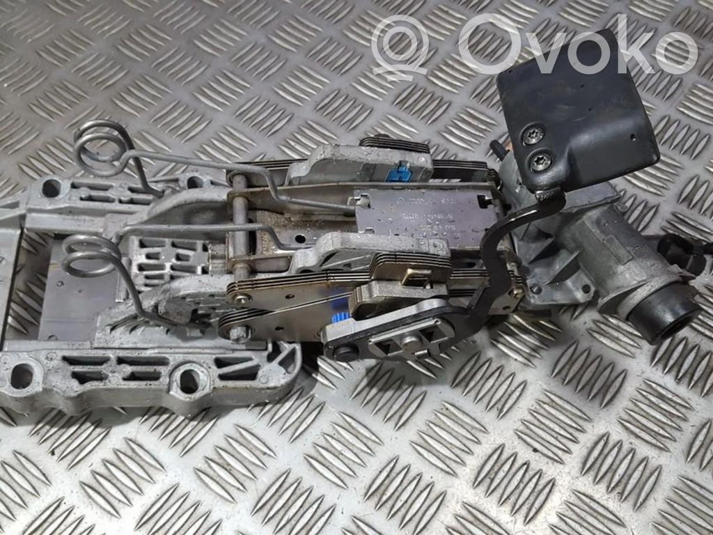 Audi A4 S4 B5 8D Vairo rato ašis 