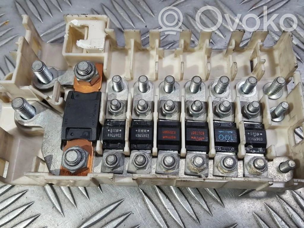 BMW 5 E39 Fuse box set 