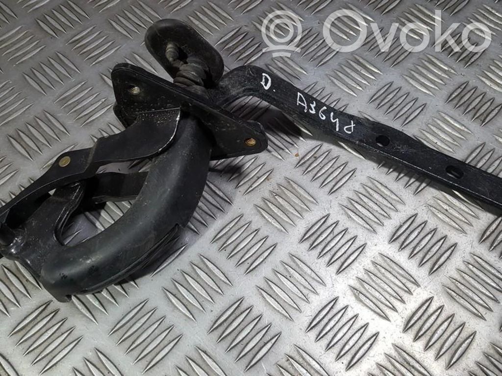 Volvo V70 Tailgate/trunk/boot hinge 