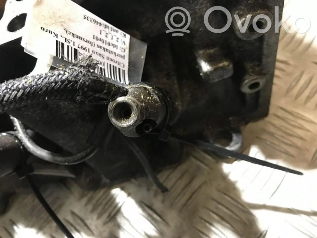 Citroen Saxo Inyector de combustible 
