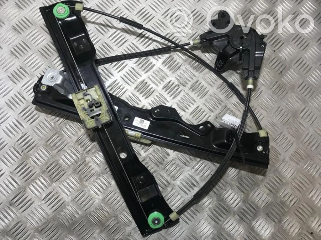 Ford Focus Alzacristalli del portellone scorrevole con motorino 