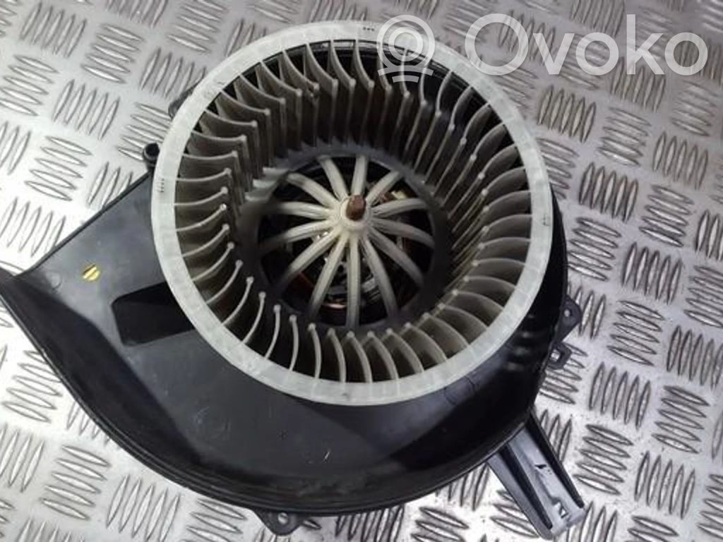 Skoda Fabia Mk1 (6Y) Heizungslüfter 