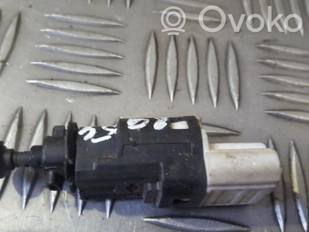 Renault Clio III Sensor interruptor de luz de marcha atrás 