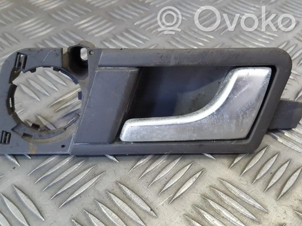 Manecilla interna puerta trasera   8Z0839020C,E040333522,8Z0839020C,E040333522