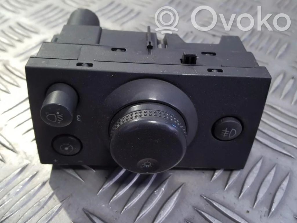 Opel Vectra C Light switch 