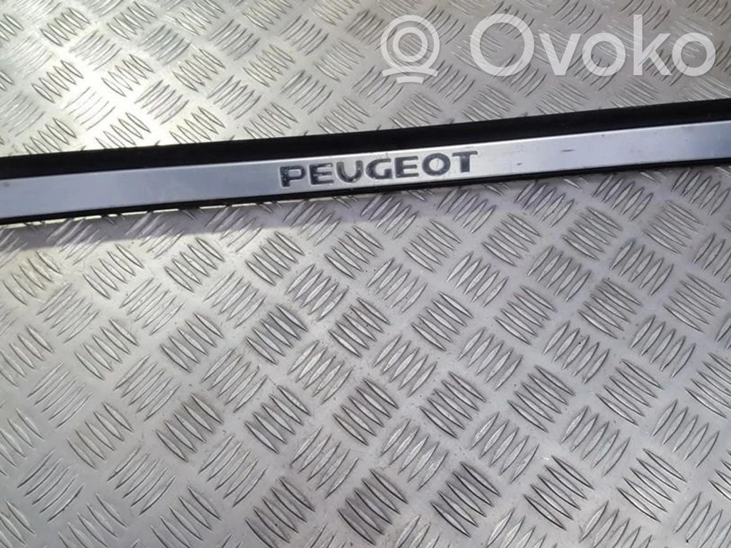 Peugeot 607 Capac prag față 