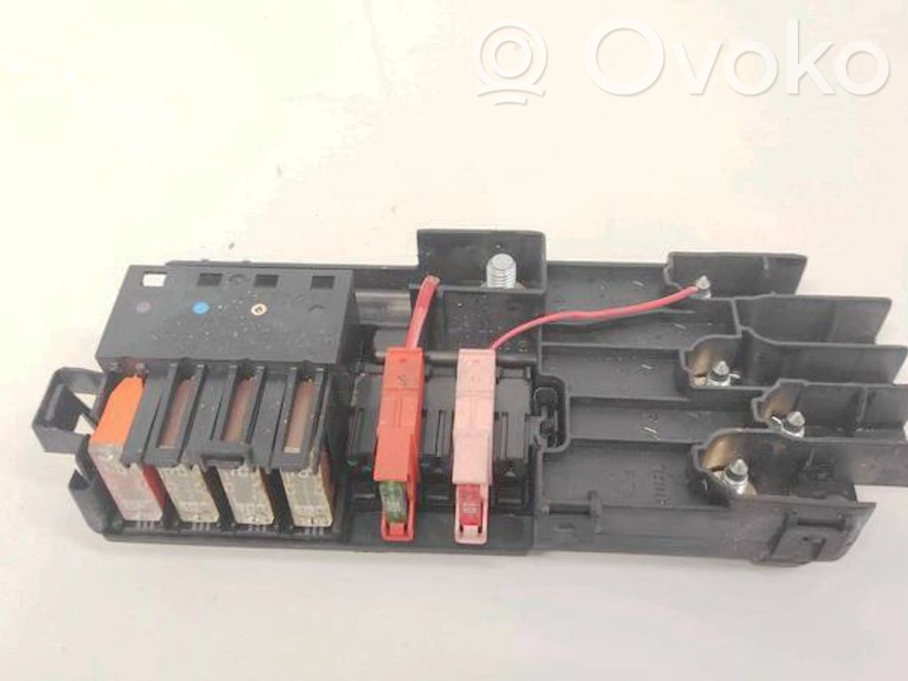 Mercedes-Benz R W251 Set scatola dei fusibili