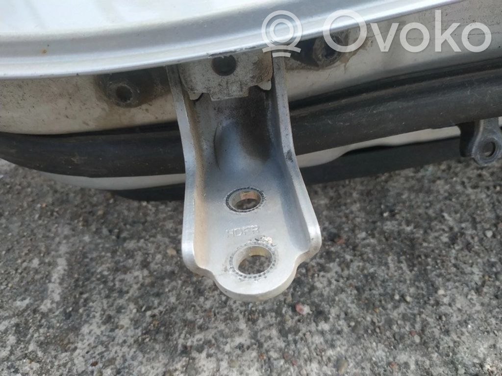 Balama inferioară ușă spate