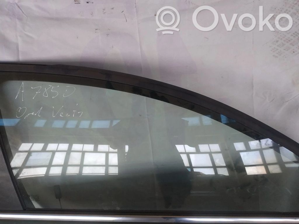 Opel Vectra C Geam ușă față patru uși 