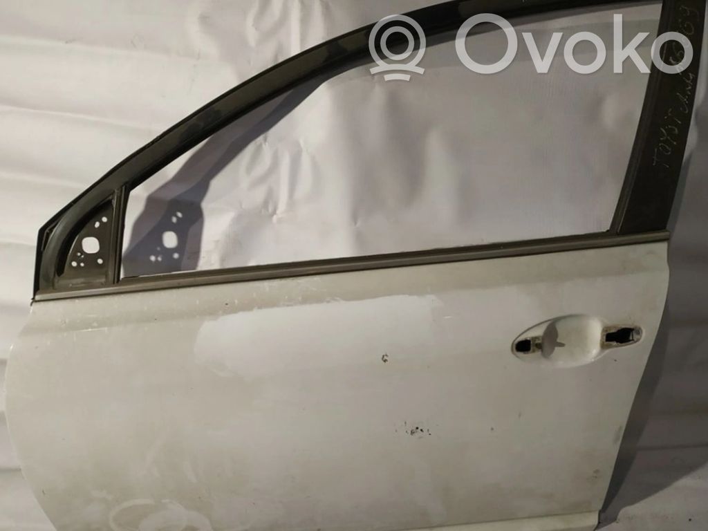 Toyota Avensis T250 Porte avant 