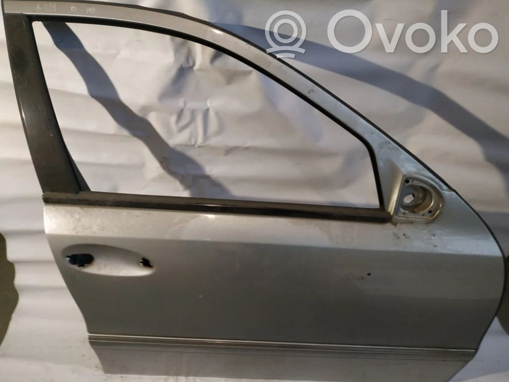 Mercedes-Benz E W211 Puerta delantera
