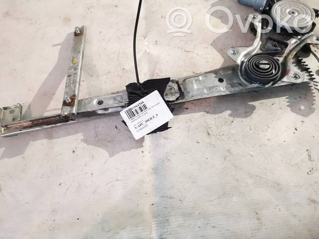 Regulador con motor de la ventanilla de la puerta corredera