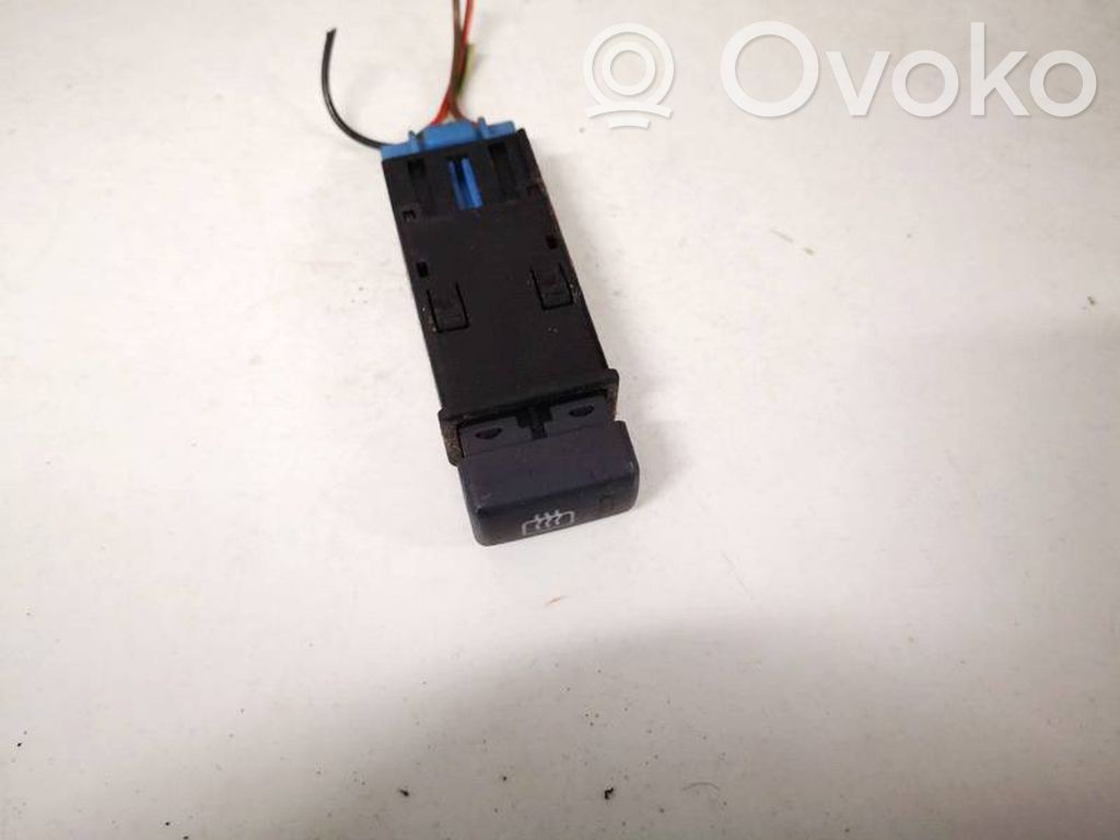 Land Rover Freelander Windscreen/window heater switch 