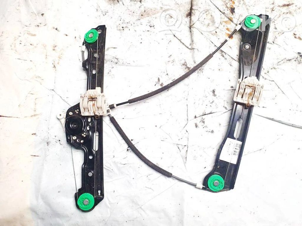 Regulador con motor de la ventanilla de la puerta corredera   7138465E,7138465E