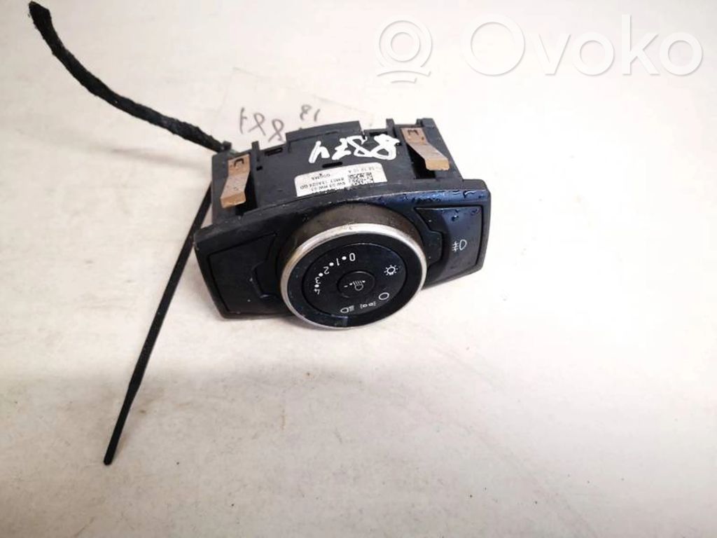 Interruptor de luz   BM5T13A024GD,BM5T13A024GD
