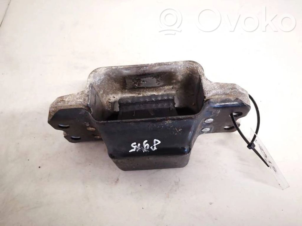 Soporte de montaje del motor   1K0199555,1K0199555