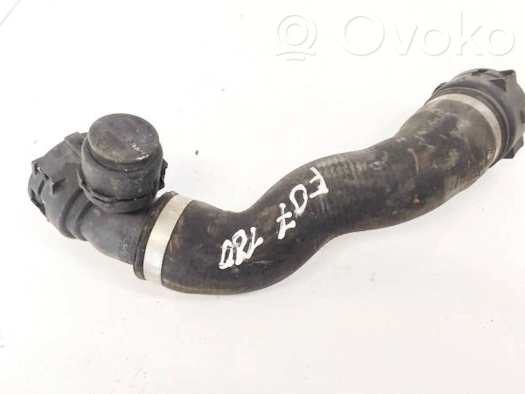 BMW X5 E70 Tubo flessibile del liquido di raffreddamento del motore 
