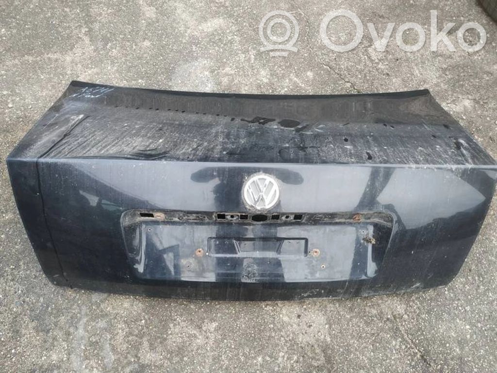 Volkswagen PASSAT B5 Couvercle de coffre 